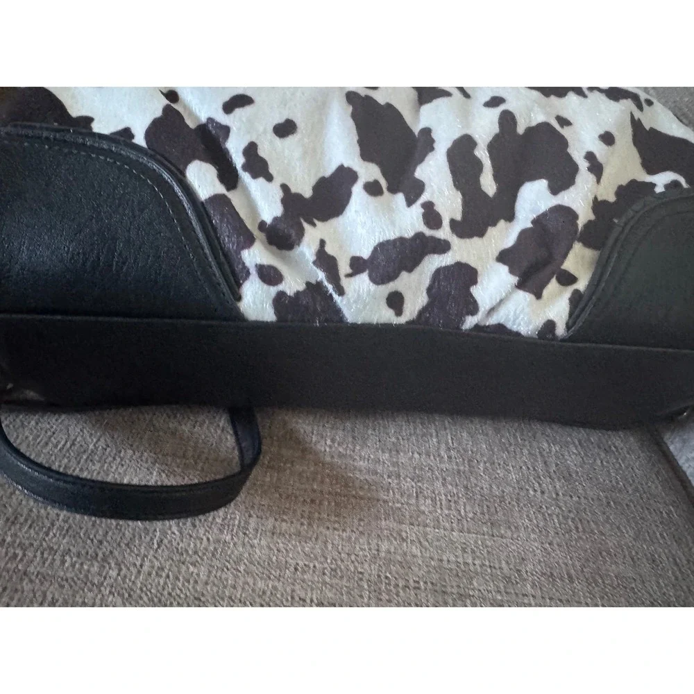 Juicy Cow Western Chic‎   Shoulder Bag Crossbody Strap Charm Bag Bow Heart NWT